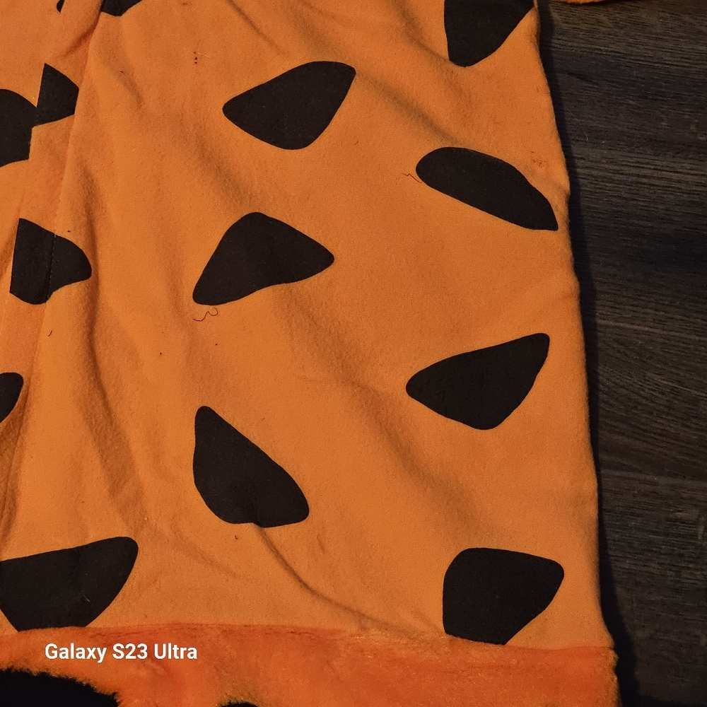 Fred Flintstone Adult Costume - Picture 8 of 9
